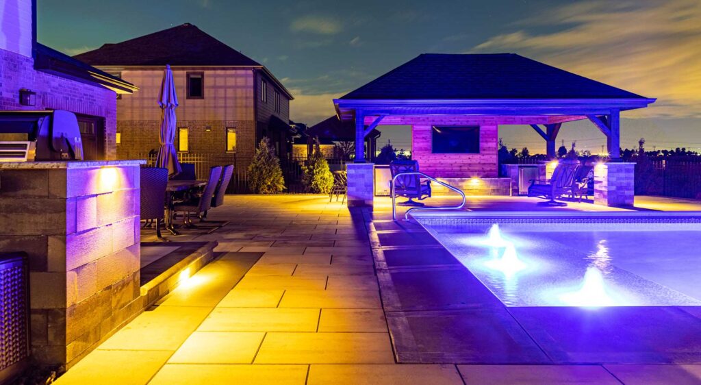 Landscaping Lighting Trends: Multicolor lights